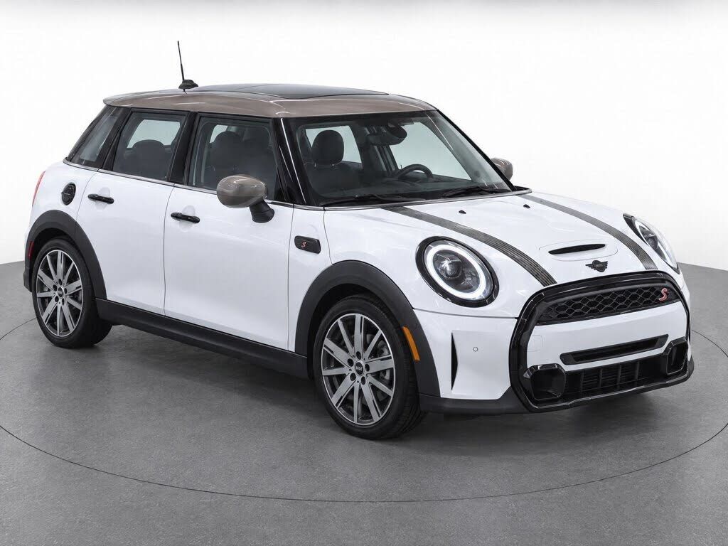 2024 MINI Hardtop