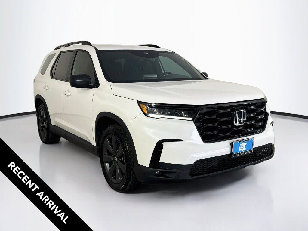 2025 HONDA Pilot
