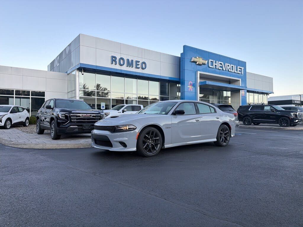 2020 DODGE Charger