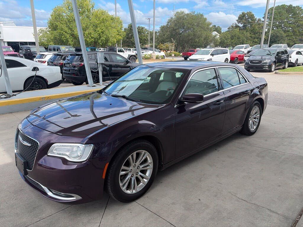 2021 CHRYSLER 300