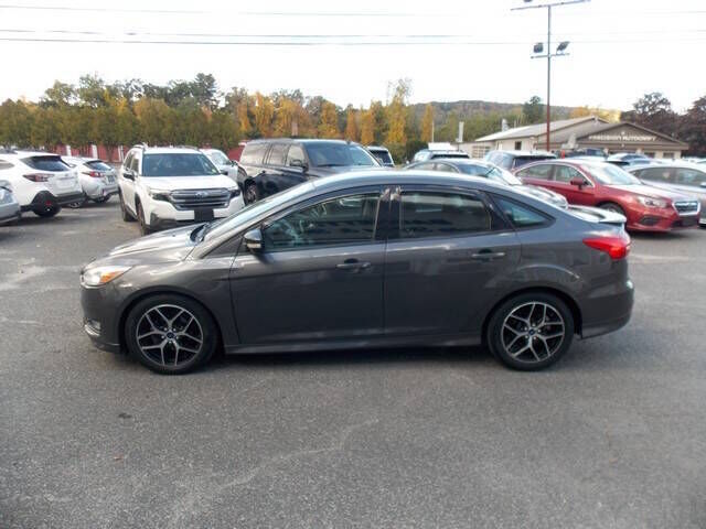2016 FORD Focus