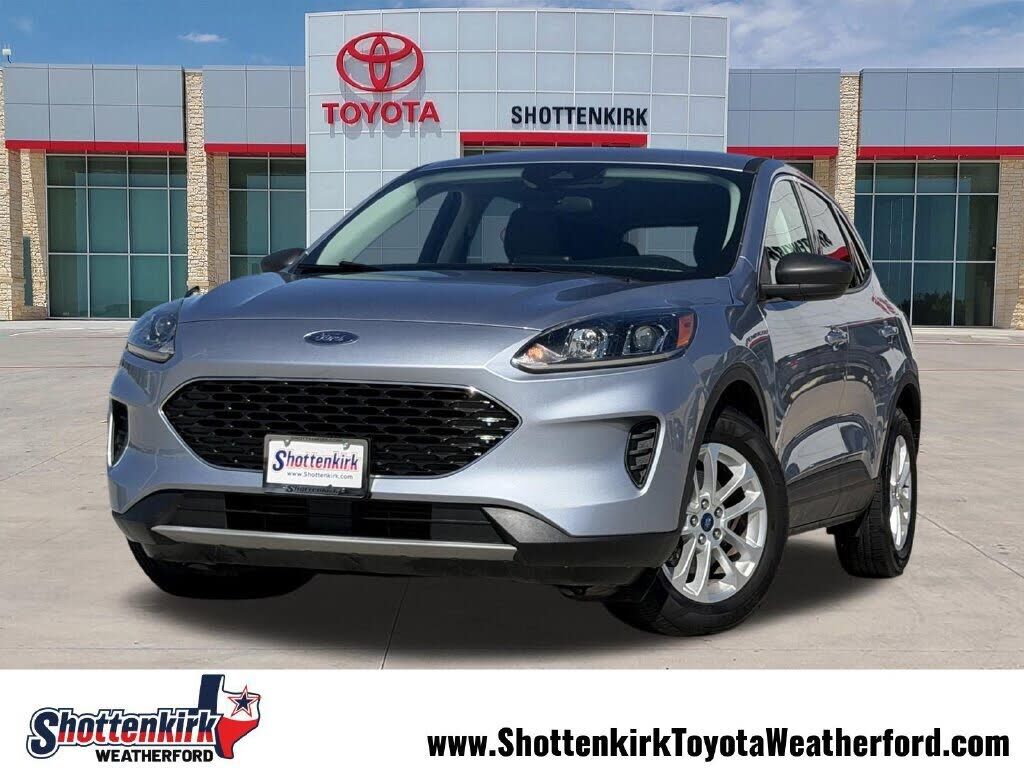 2022 FORD Escape