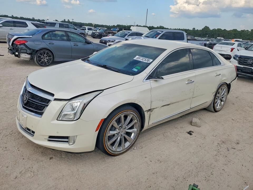 2013 CADILLAC XTS