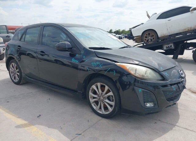 2010 MAZDA Mazda3