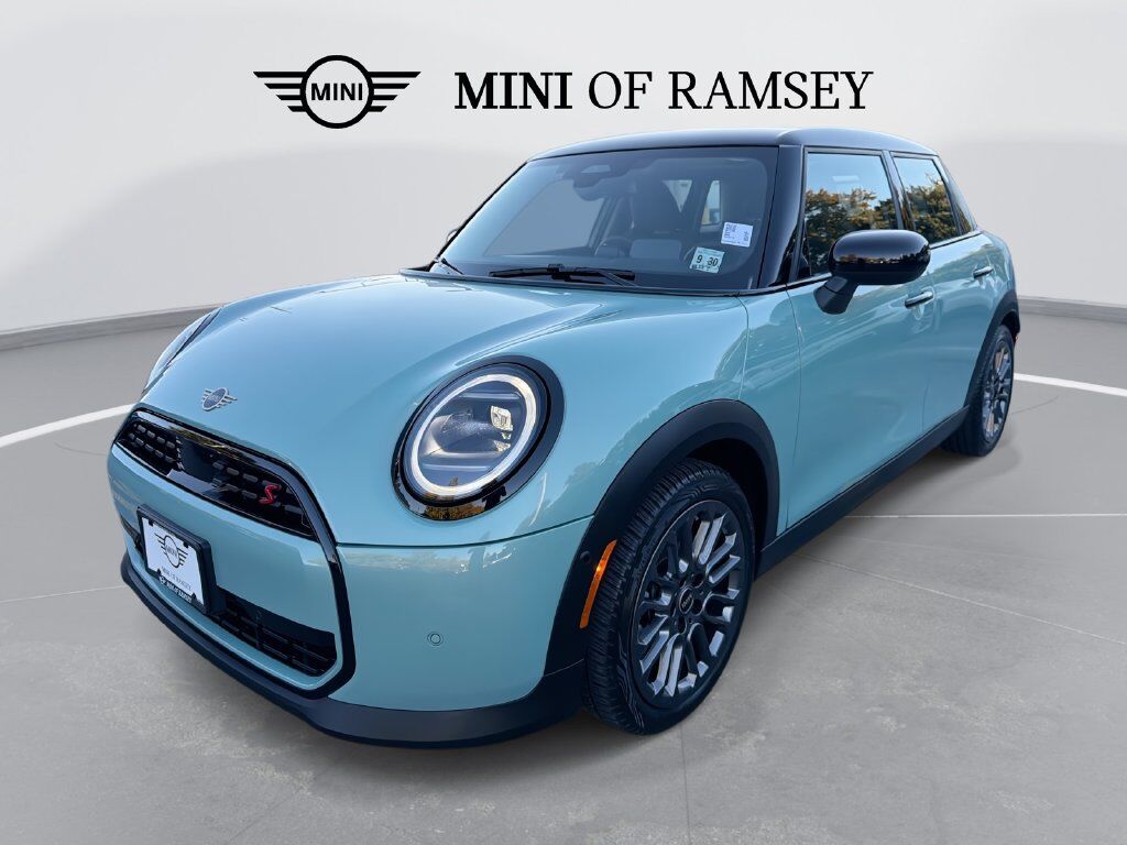2025 MINI Hardtop