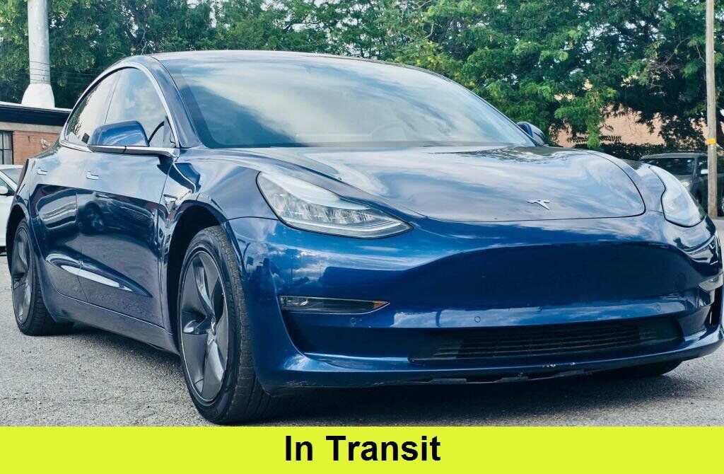 2018 TESLA Model 3