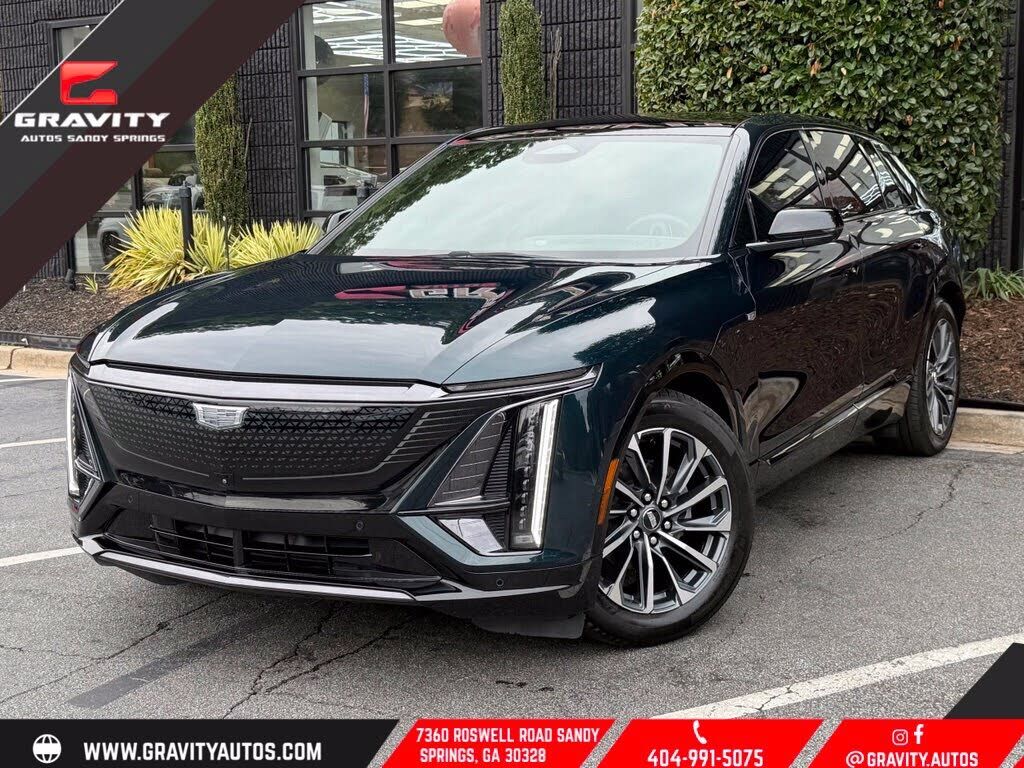 2024 CADILLAC Lyriq