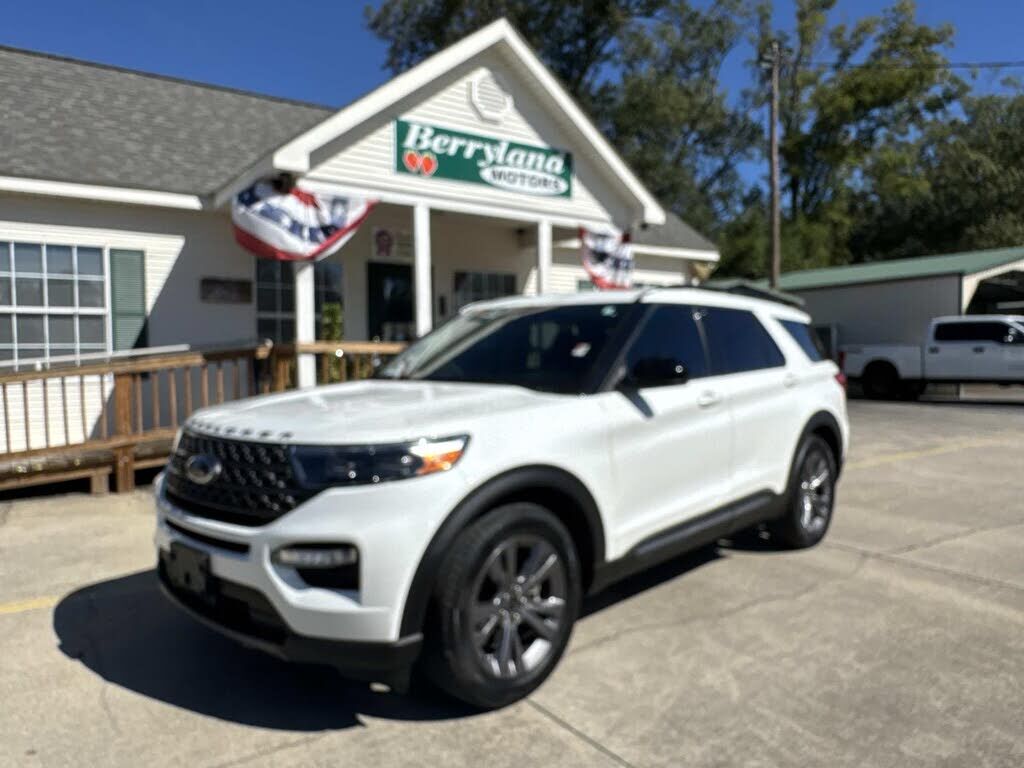 2022 FORD Explorer