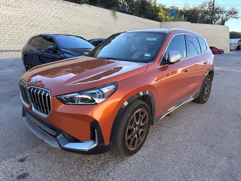 2023 BMW X1