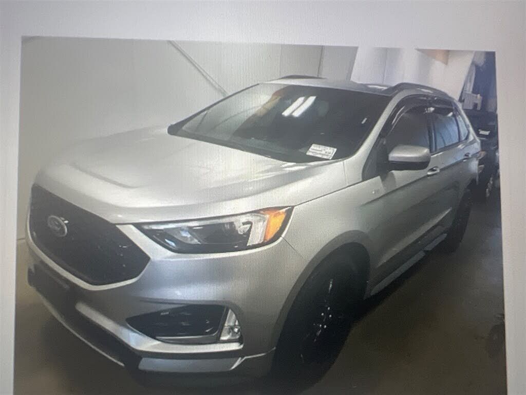 2022 FORD Edge