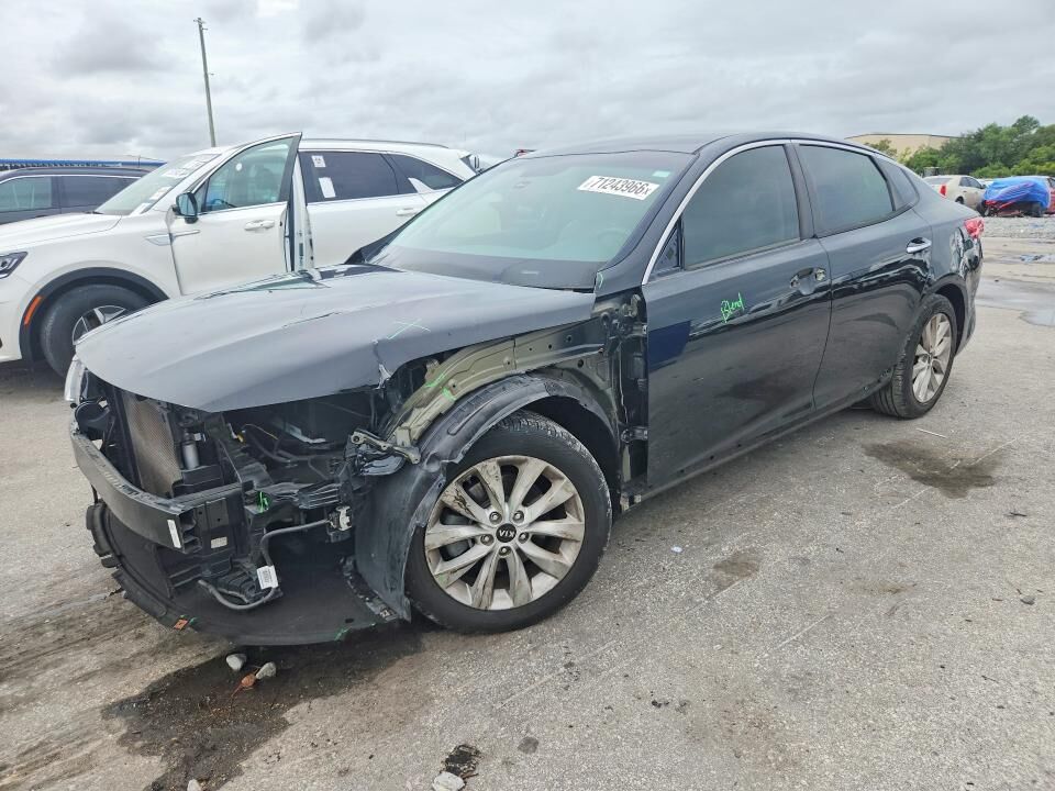 2018 KIA Optima