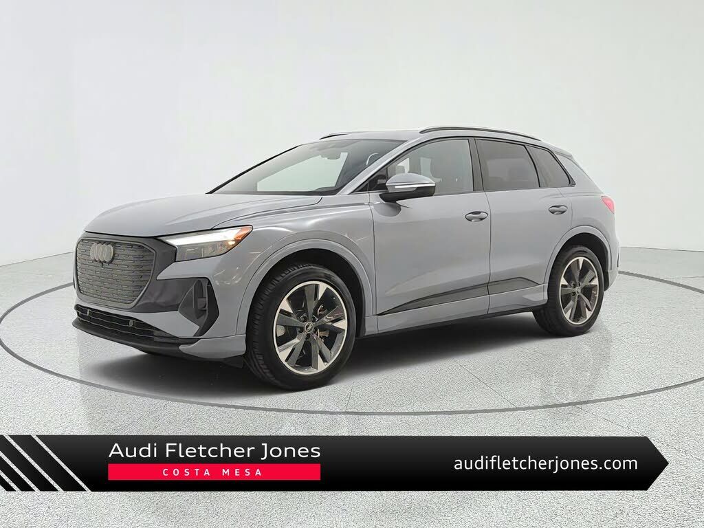 2023 AUDI Q4