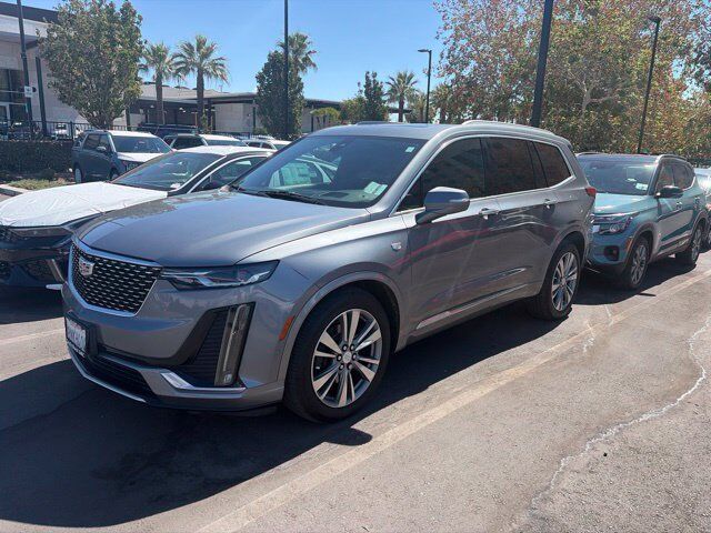 2020 CADILLAC XT6
