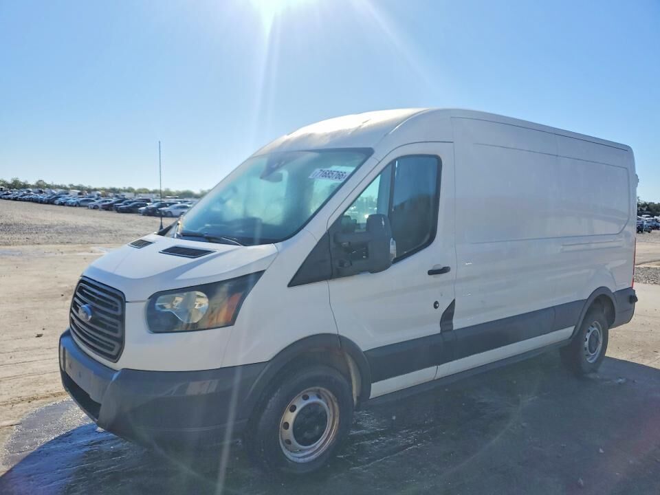 2015 FORD Transit