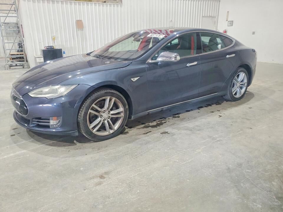 2014 TESLA Model S