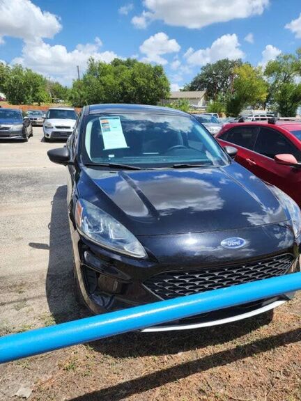 2022 FORD Escape