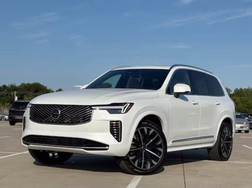 2026 VOLVO XC90