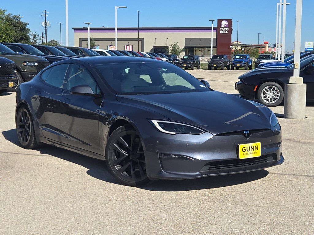 2022 TESLA Model S
