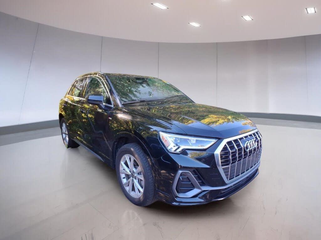 2025 AUDI Q3