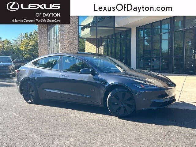 2024 TESLA Model 3