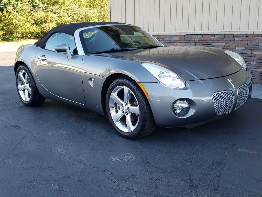 2006 PONTIAC Solstice