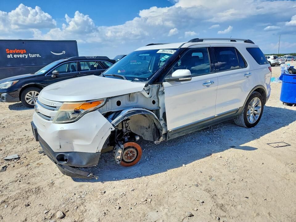 2014 FORD Explorer