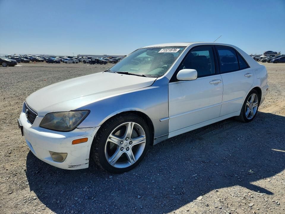 2004 LEXUS IS