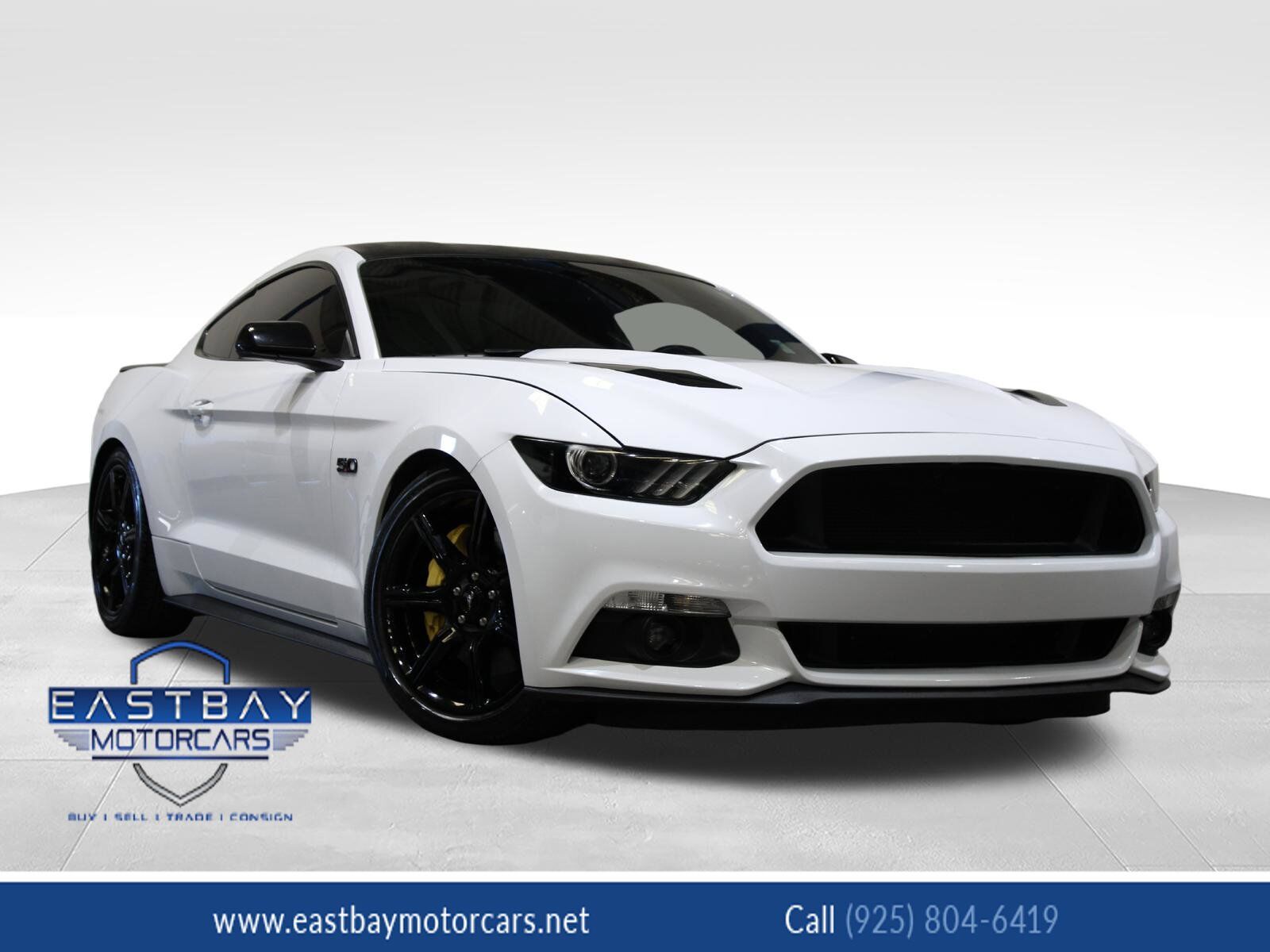 2017 FORD Mustang