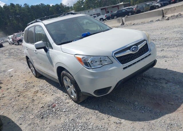 2014 SUBARU Forester