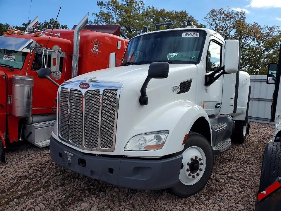 2019 PETERBILT 579