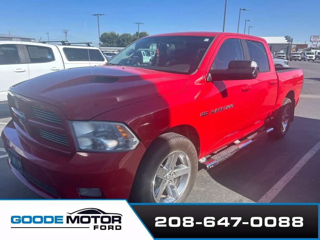 2011 DODGE Ram
