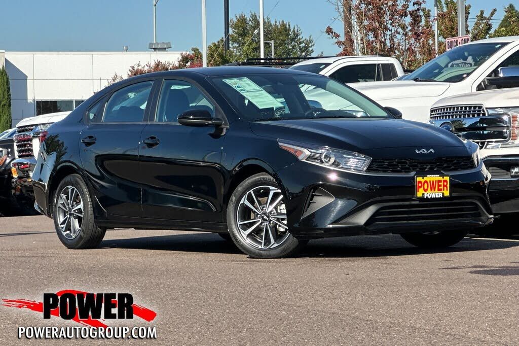 2023 KIA Forte