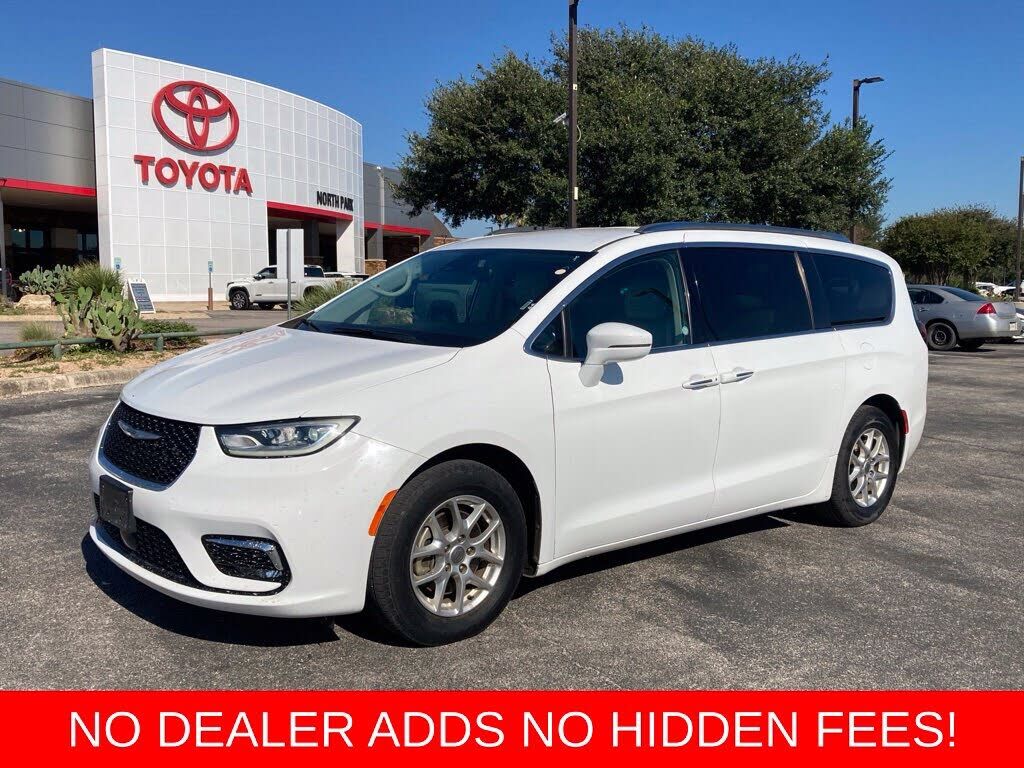 2021 CHRYSLER Pacifica
