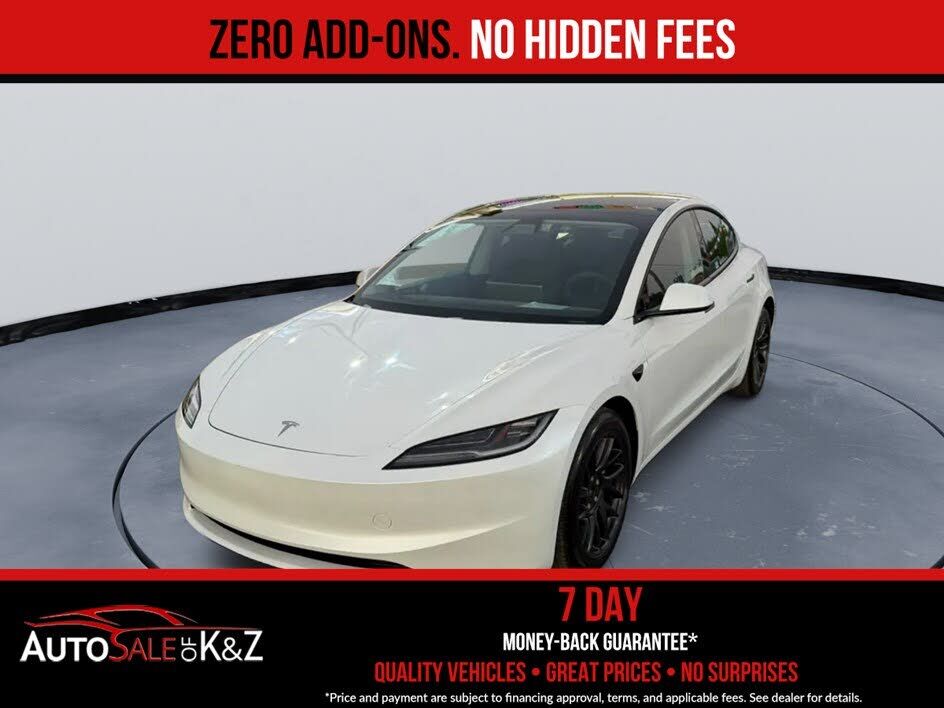 2024 TESLA Model 3