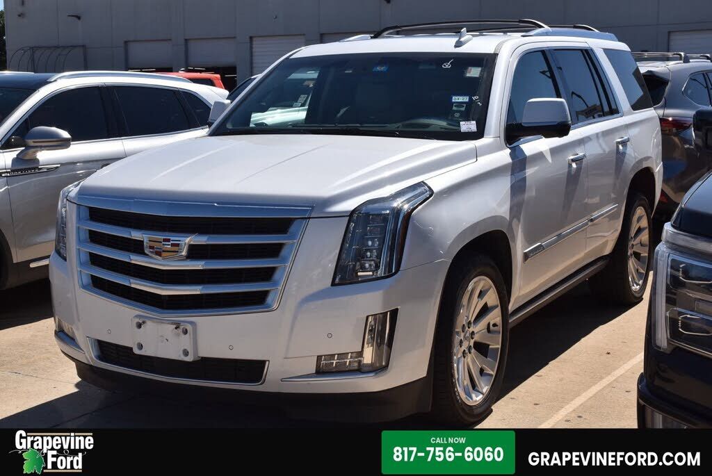 2016 CADILLAC Escalade