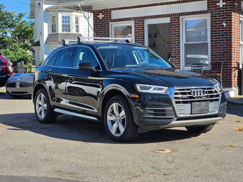 2019 AUDI Q5