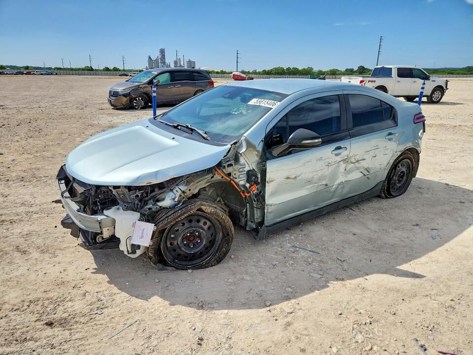 2013 CHEVROLET Volt