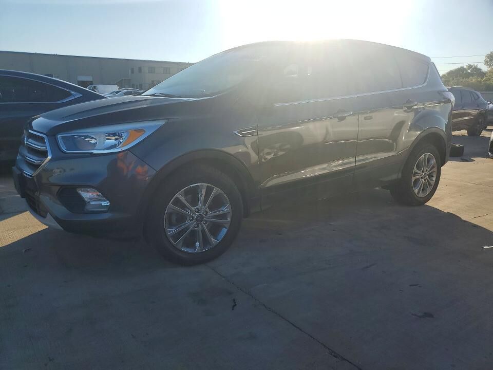 2017 FORD Escape