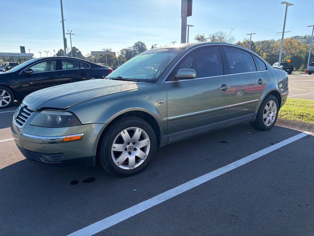 2003 VOLKSWAGEN Passat