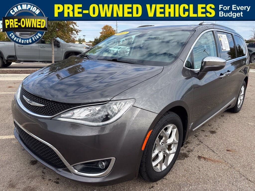 2017 CHRYSLER Pacifica