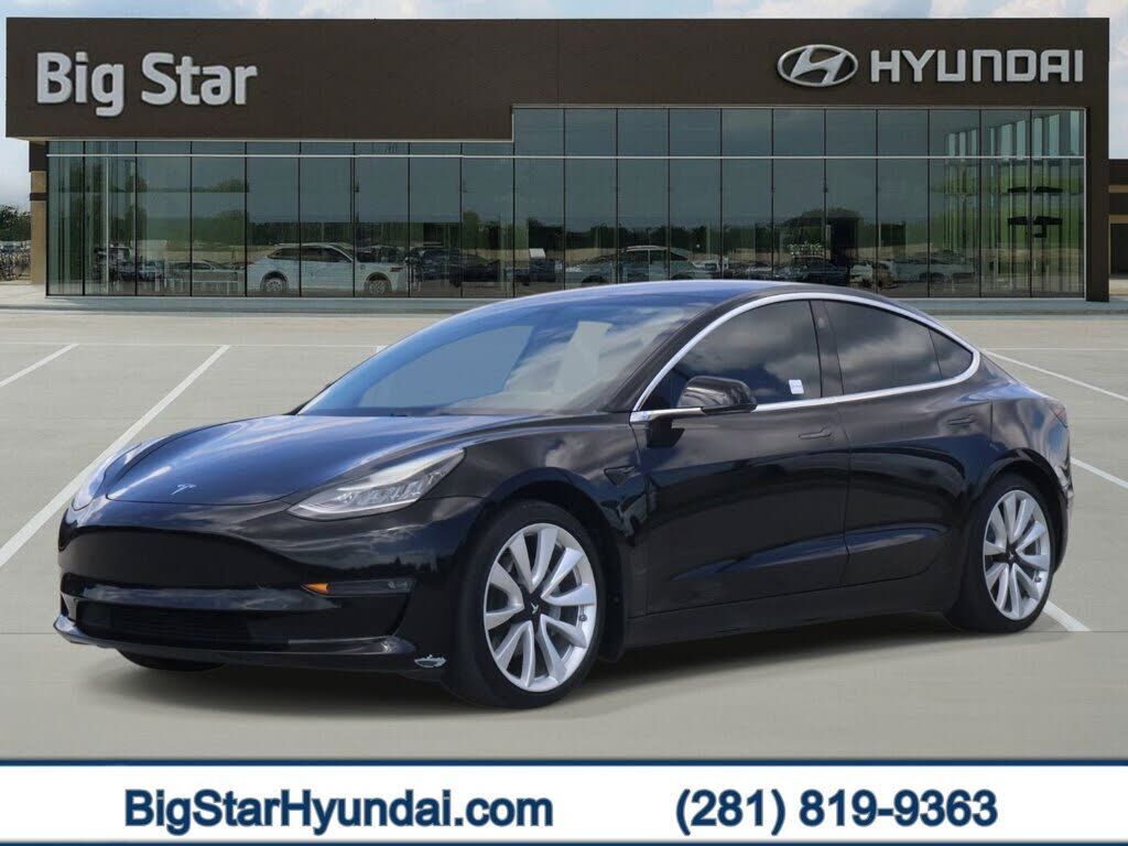 2019 TESLA Model 3