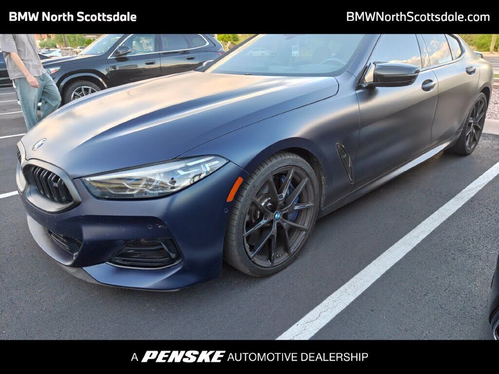 2023 BMW M8