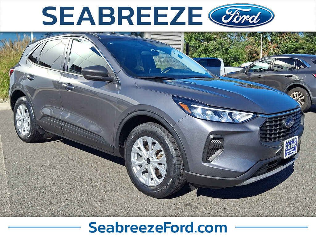 2023 FORD Escape