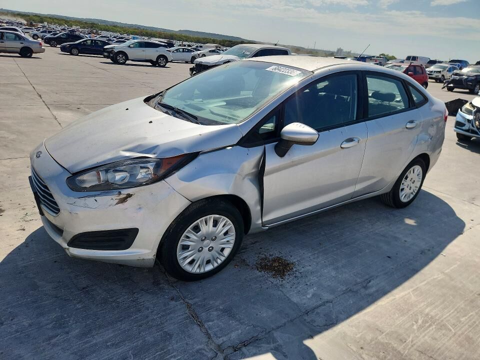 2015 FORD Fiesta