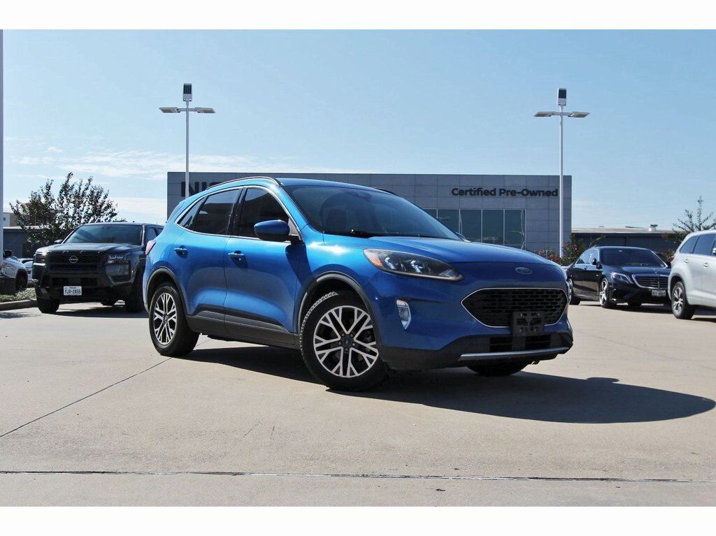 2020 FORD Escape