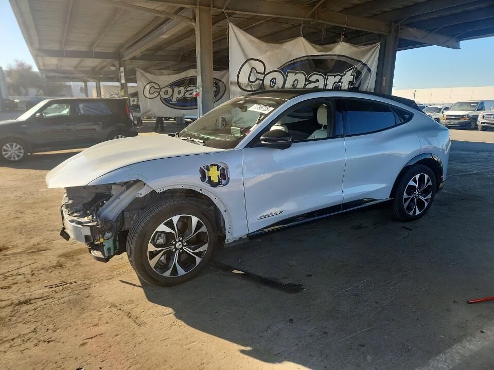 2022 FORD Mach-E