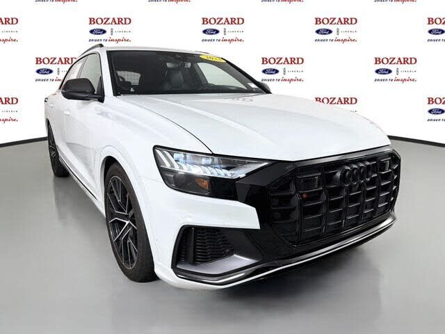 2023 AUDI SQ8