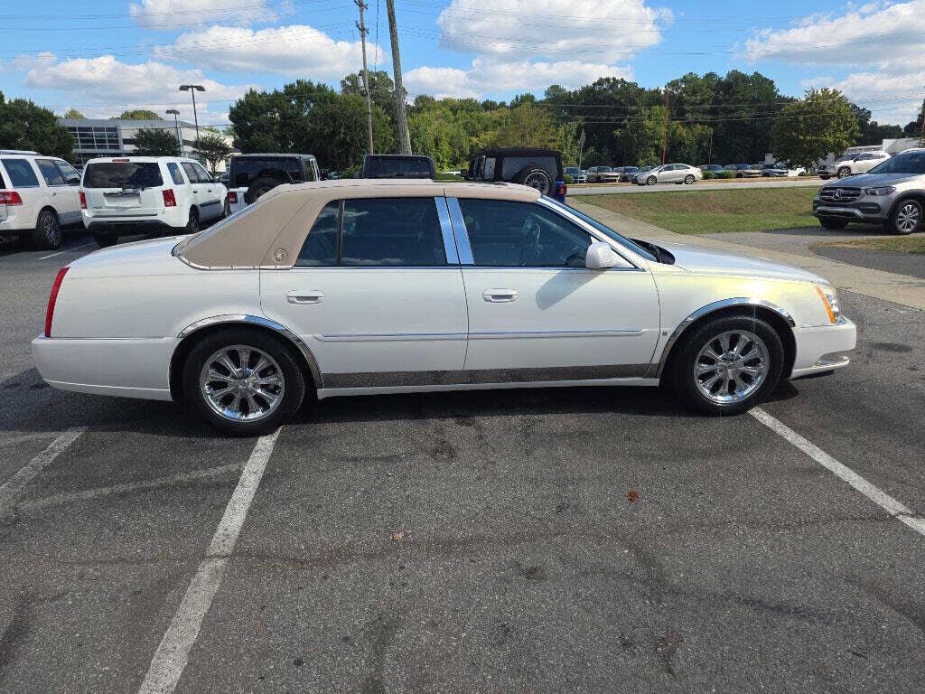 2006 CADILLAC DTS