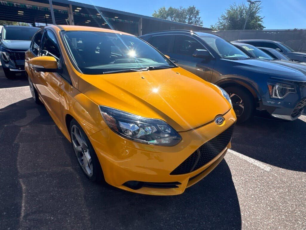 2014 FORD Focus