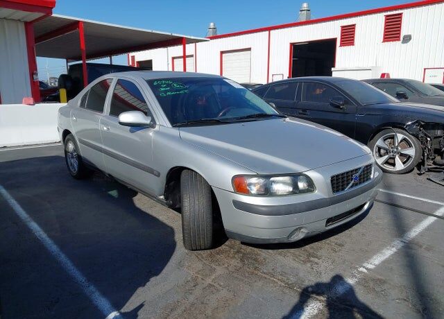 2003 VOLVO S60